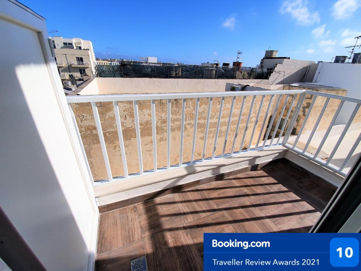 Msiebah Court San Gwann Modern Apt Near Sliema And St Julians Dış mekan fotoğraf