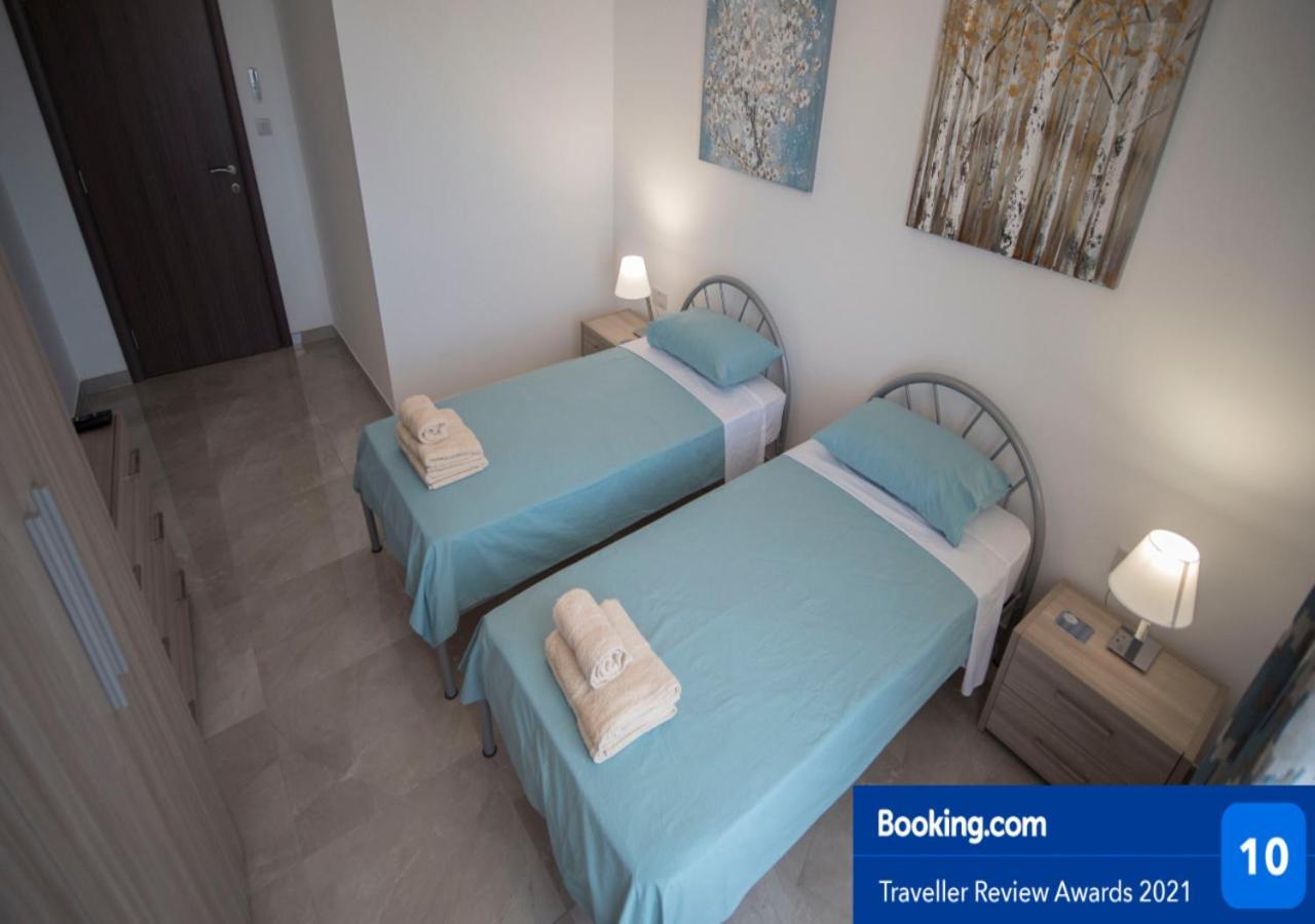 Msiebah Court San Gwann Modern Apt Near Sliema And St Julians Dış mekan fotoğraf
